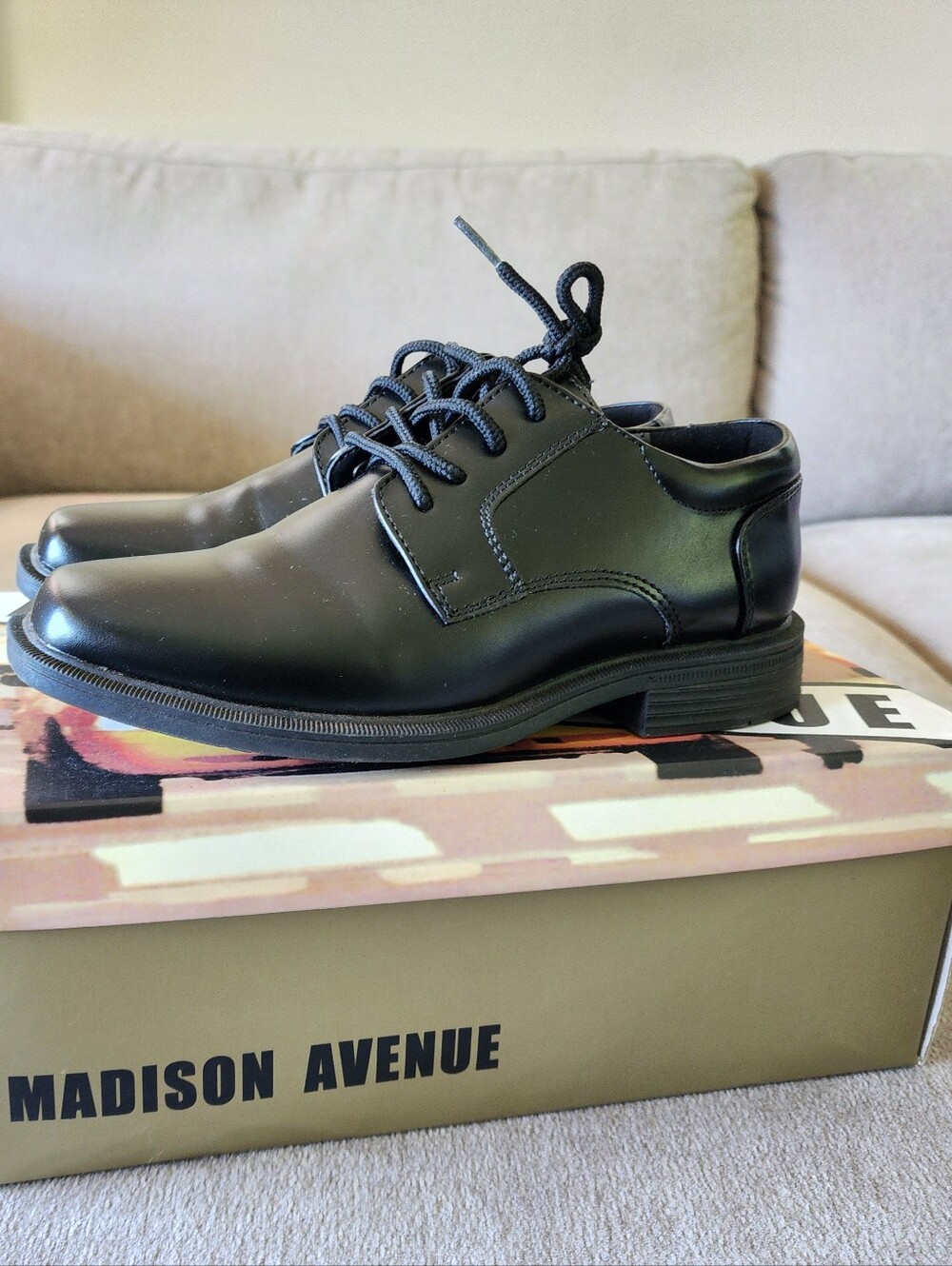 Madison Avenue Boys Black Leather Lace-Up Dress Shoes Boys Youth Size 3 M